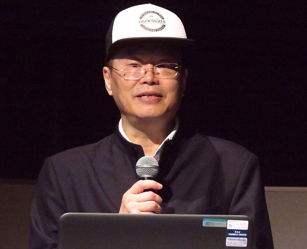 写真：Henry Yi LI教授