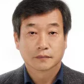 Seong-yong Moon.jpg