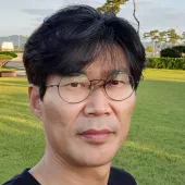 Young Hun Kim.jpg