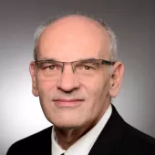 Frank Kuechenmeister
