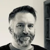Derek Oberreit headshot