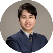 黃敬文〡再生能源與永續顧問總監〡尼阿斯