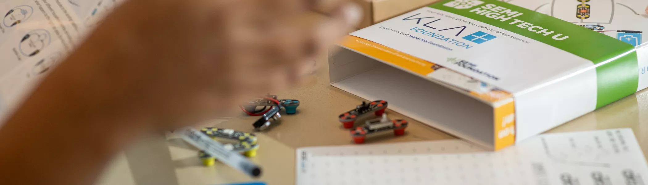 High Tech U KLA Foundation CircuitScribe Kit