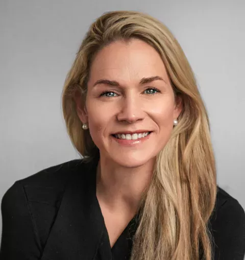 Catherine Hunt Ryan氏