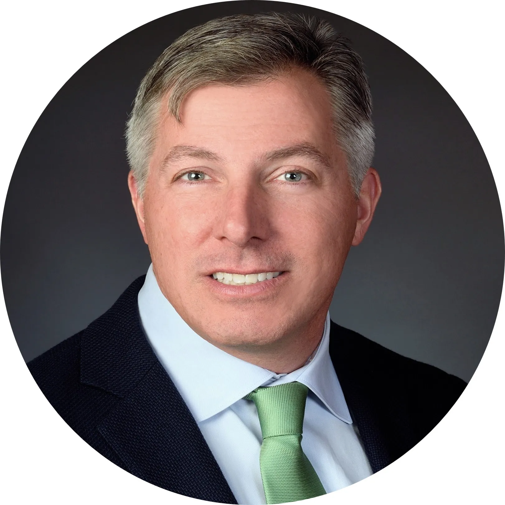 Peter Esser Headshot