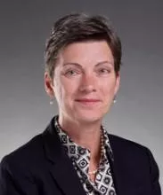 Bettina headshot